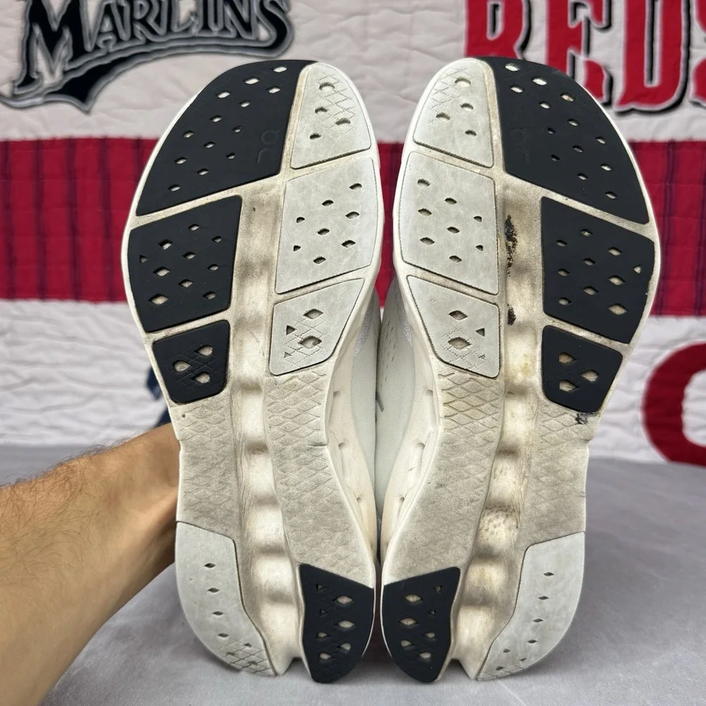 Size 8.5 - On Cloudsurfer‎ 2 Ivory Womens Shoes